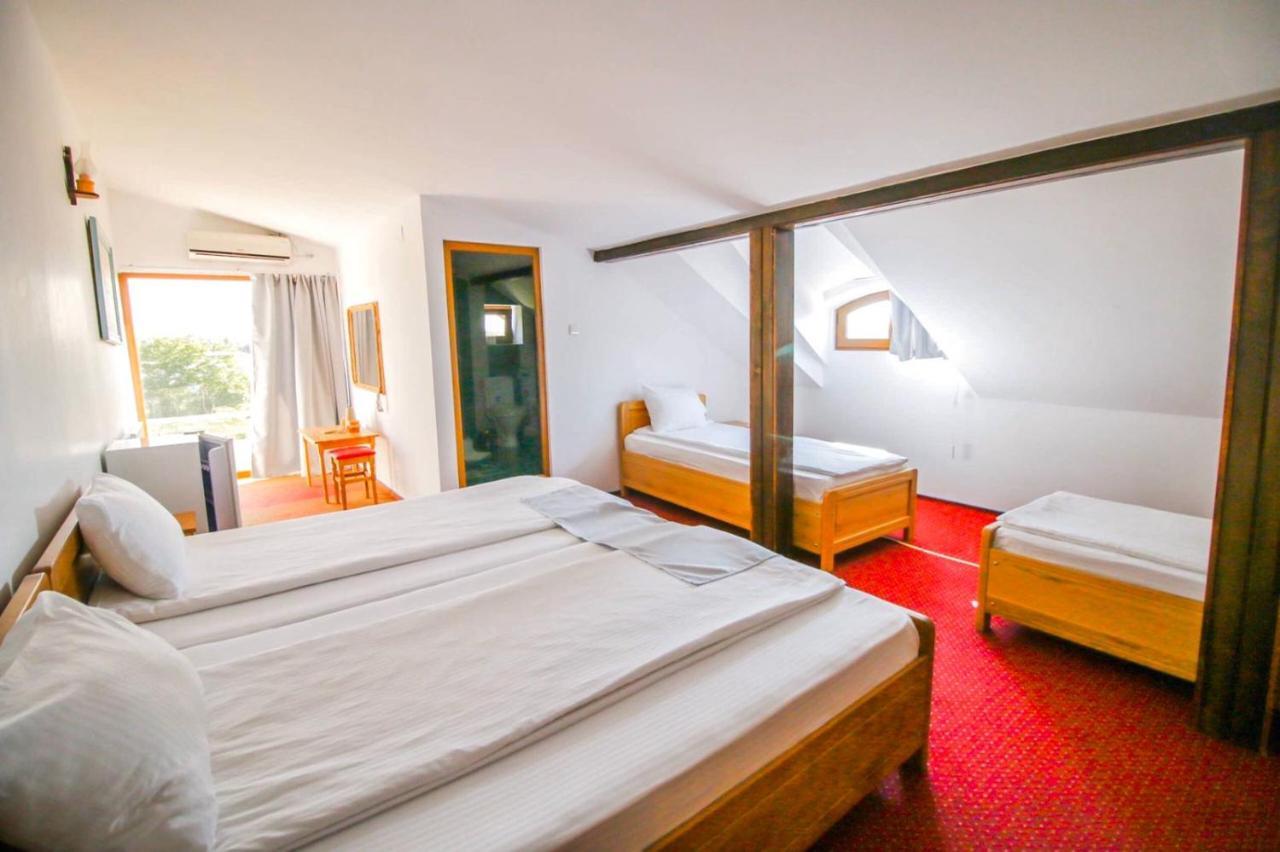 Zen Eco Villa Sfântu Gheorghe Dış mekan fotoğraf